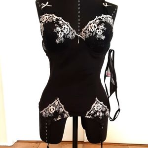 Black Corset with White Flowers